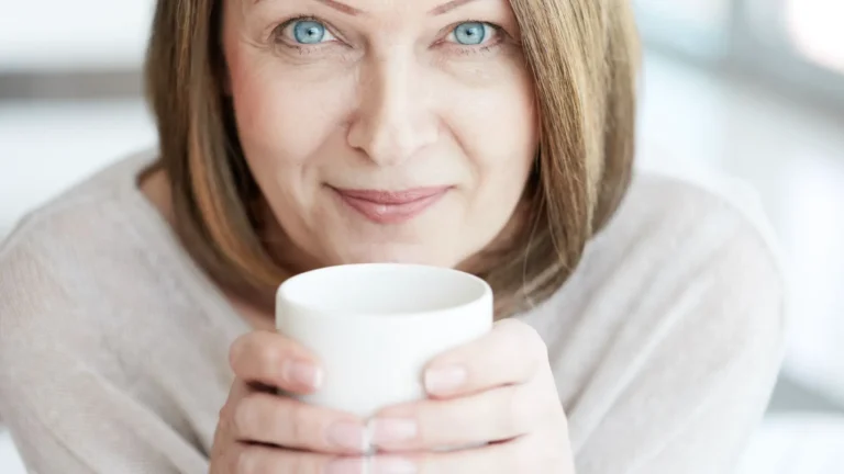 15 Scientifically Proven Ways to Slow Down the Aging Process
