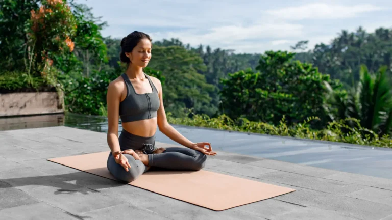 The 12 Benefits of Practicing Yoga: Mind, Body, and Soul