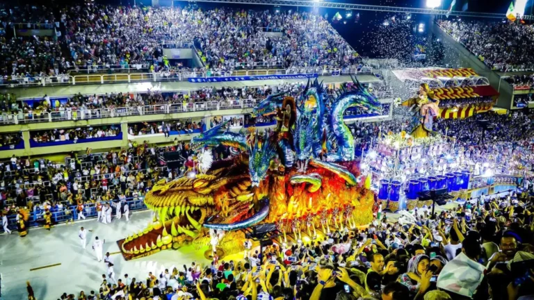 Top 15 Bucket List Destinations Around the World