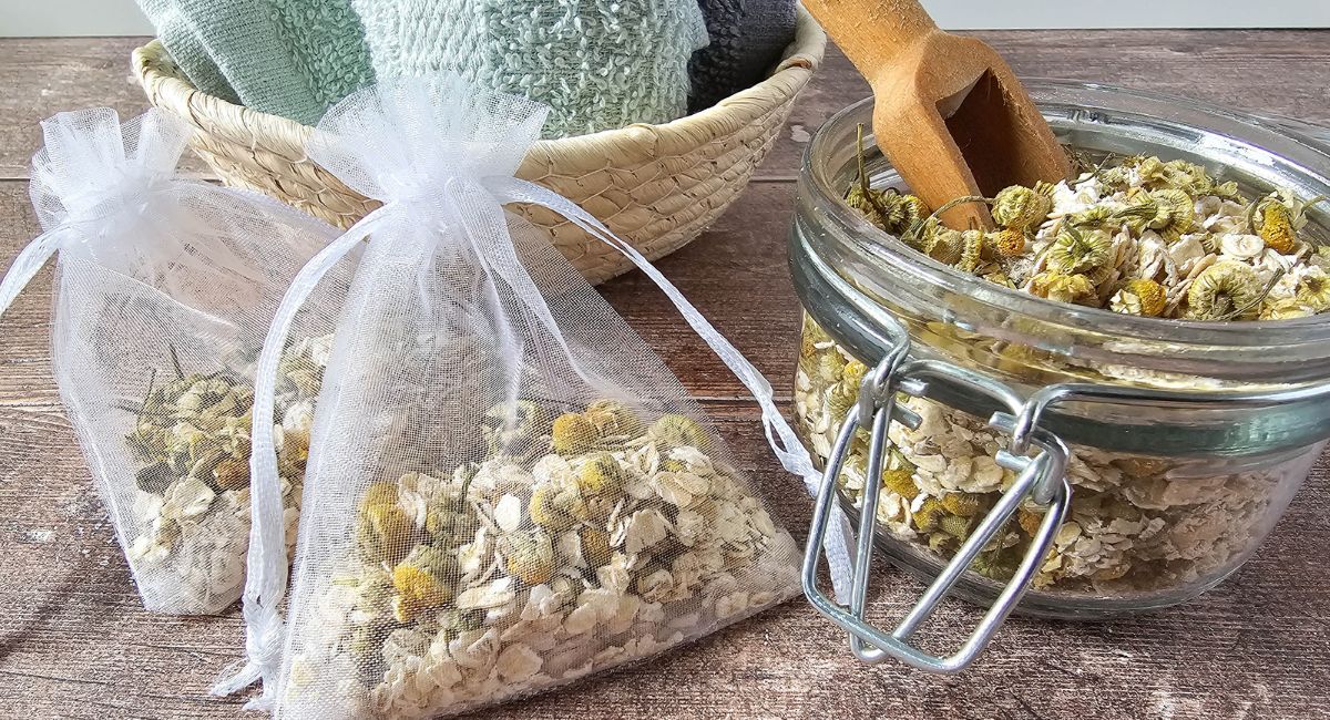 DIY oatmeal bath