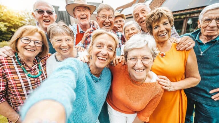 15 Tiny Ways Seniors Can Thrive in Today’s Modern World